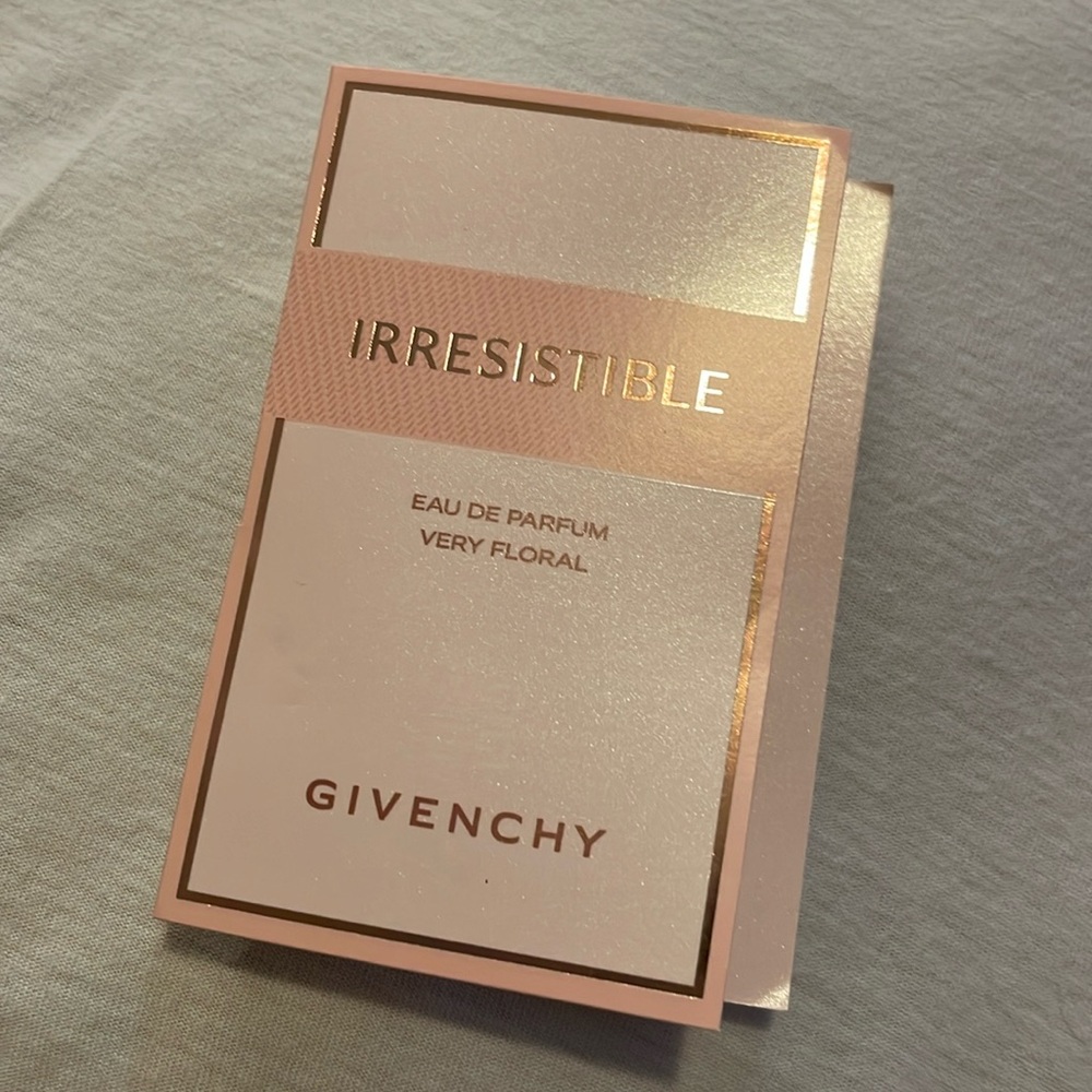 Givenchy Irresistible EDP